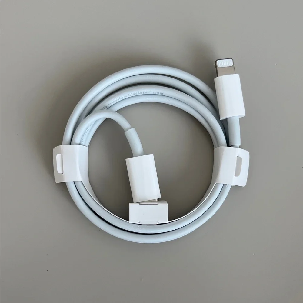 Apple USBC to Lightning Charging Cable (brand new)